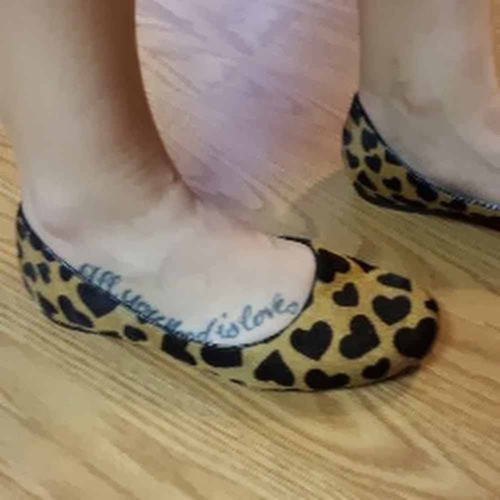 Meet your Posher, Courtney